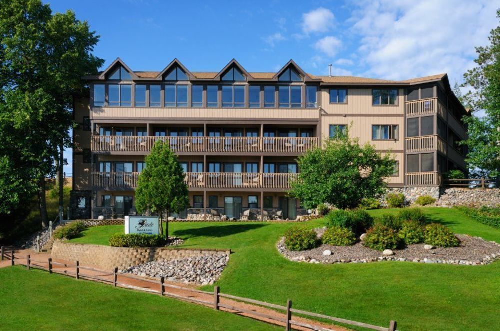The Pointe Hotel And Suites Minocqua Buitenkant foto